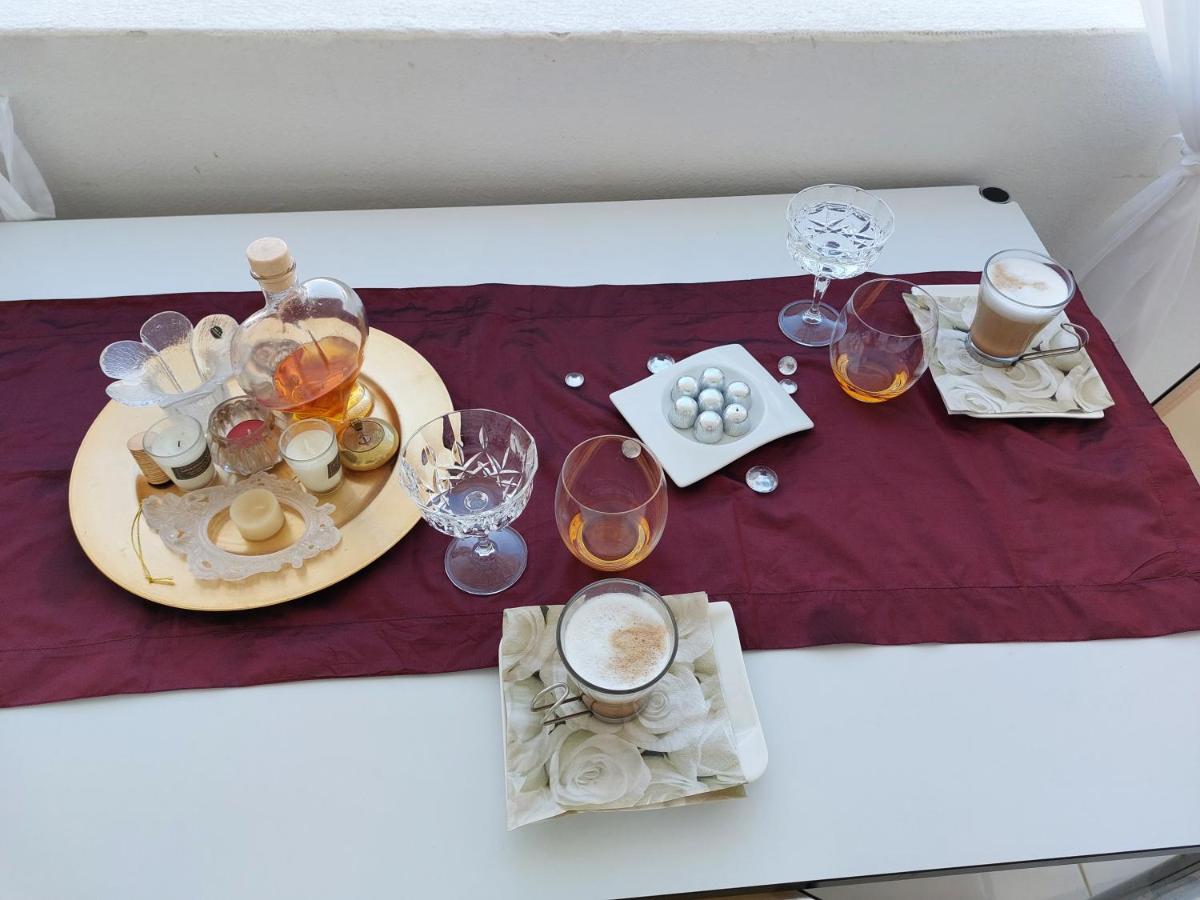 Family Apartment Villa Zrnka S Besplatnim Parkingom روفينج المظهر الخارجي الصورة