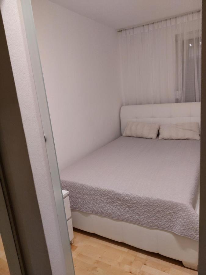 Family Apartment Villa Zrnka S Besplatnim Parkingom روفينج المظهر الخارجي الصورة
