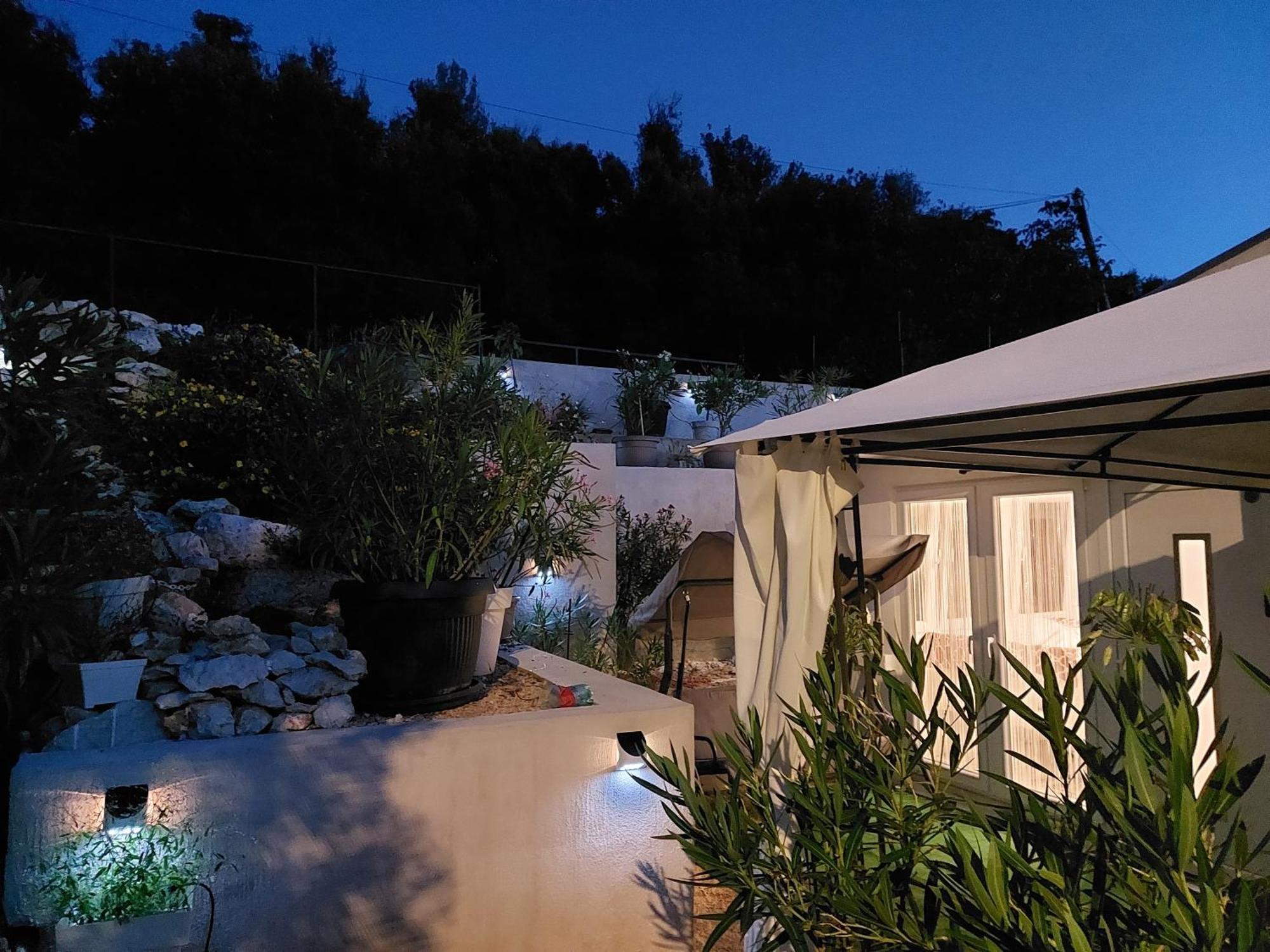 Family Apartment Villa Zrnka S Besplatnim Parkingom روفينج المظهر الخارجي الصورة